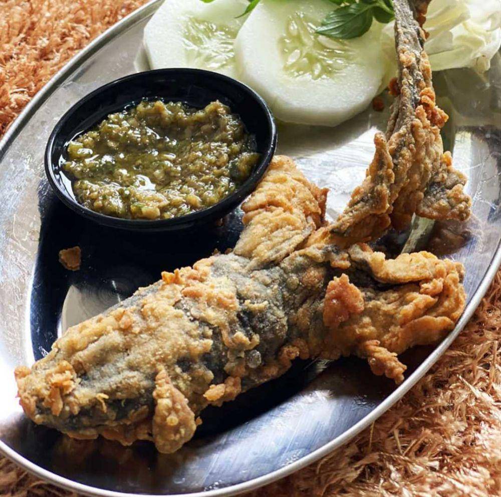 lele terbang (instagram.com/solo.foodie)