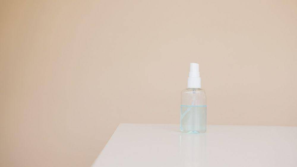 ilustrasi hand sanitizer (pexels.com/Artem Podrez)