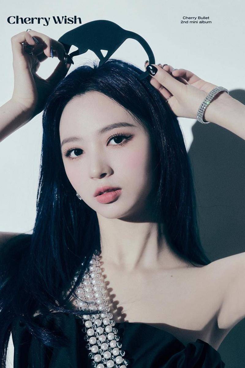 Ji Won di concept photo mini album Cherry Wish (instagram.com/cherrybullet)