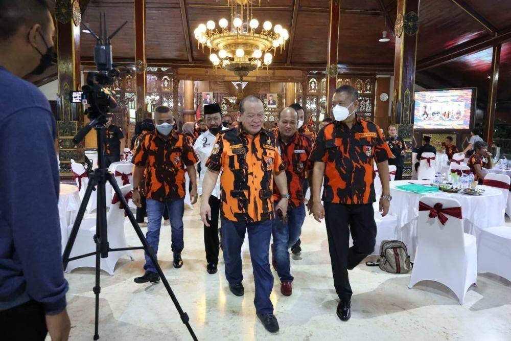 Ketua MPW Pemuda Pancasila Jawa Timur sekaligus Ketua DPD RI La Nyalla Mattalitti. (dok. IDN Times/Istimewa)
