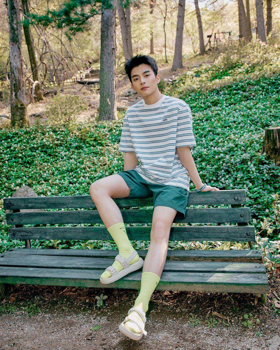 Gaya busana Son Sang Yeon (instagram.com/04s_sy)