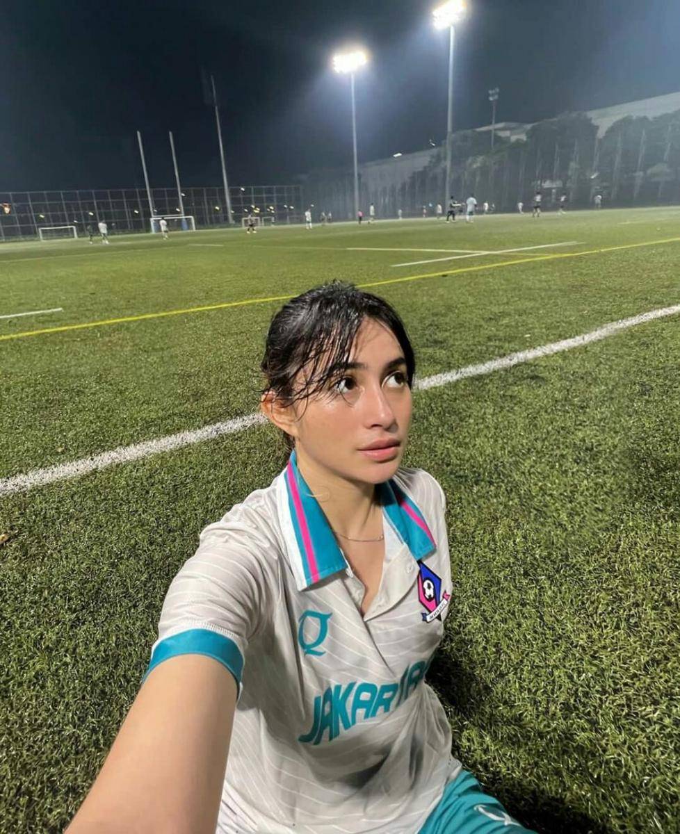 Sintya Marisca (instagram.com/sintyamarisca)