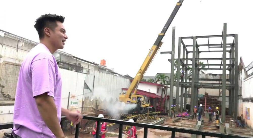potret artis berlatar rumah mewahnya yang belum jadi (youtube.com/Baim Paula)