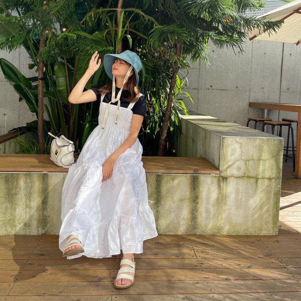 Hitomi Inoue (instagram.com/__htm.13__)
