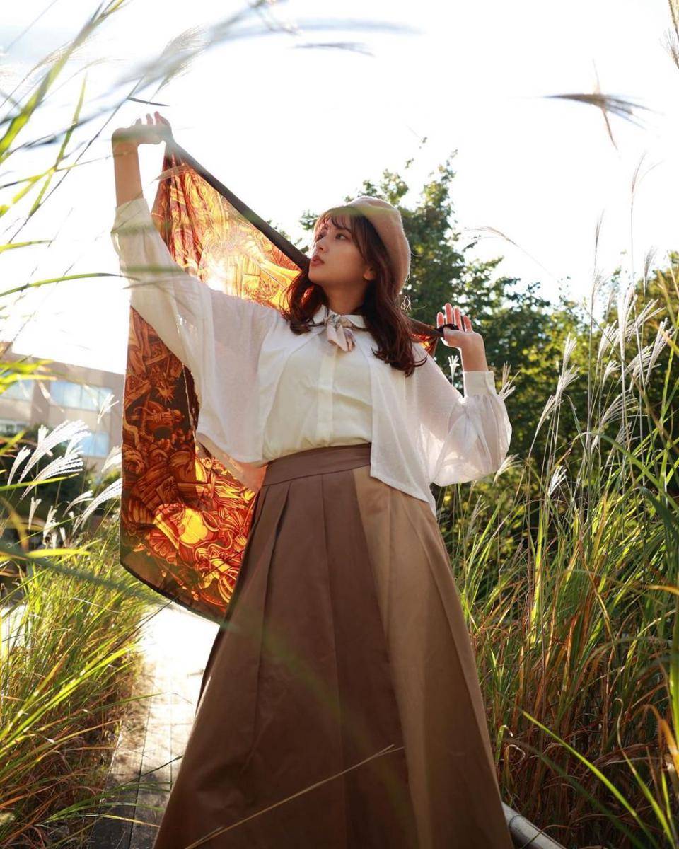 Hitomi Inoue (instagram.com/__htm.13__)