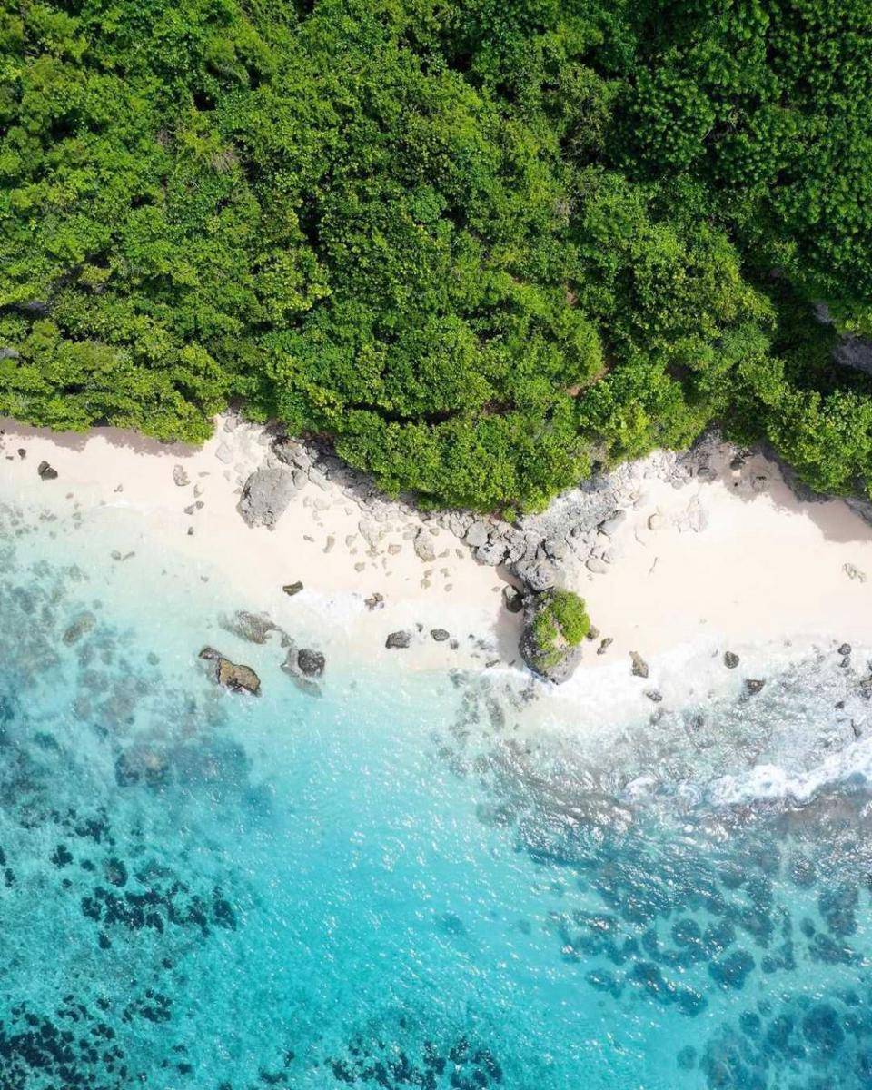 Pantai Melasti (instagram.com/melastibeach.official)