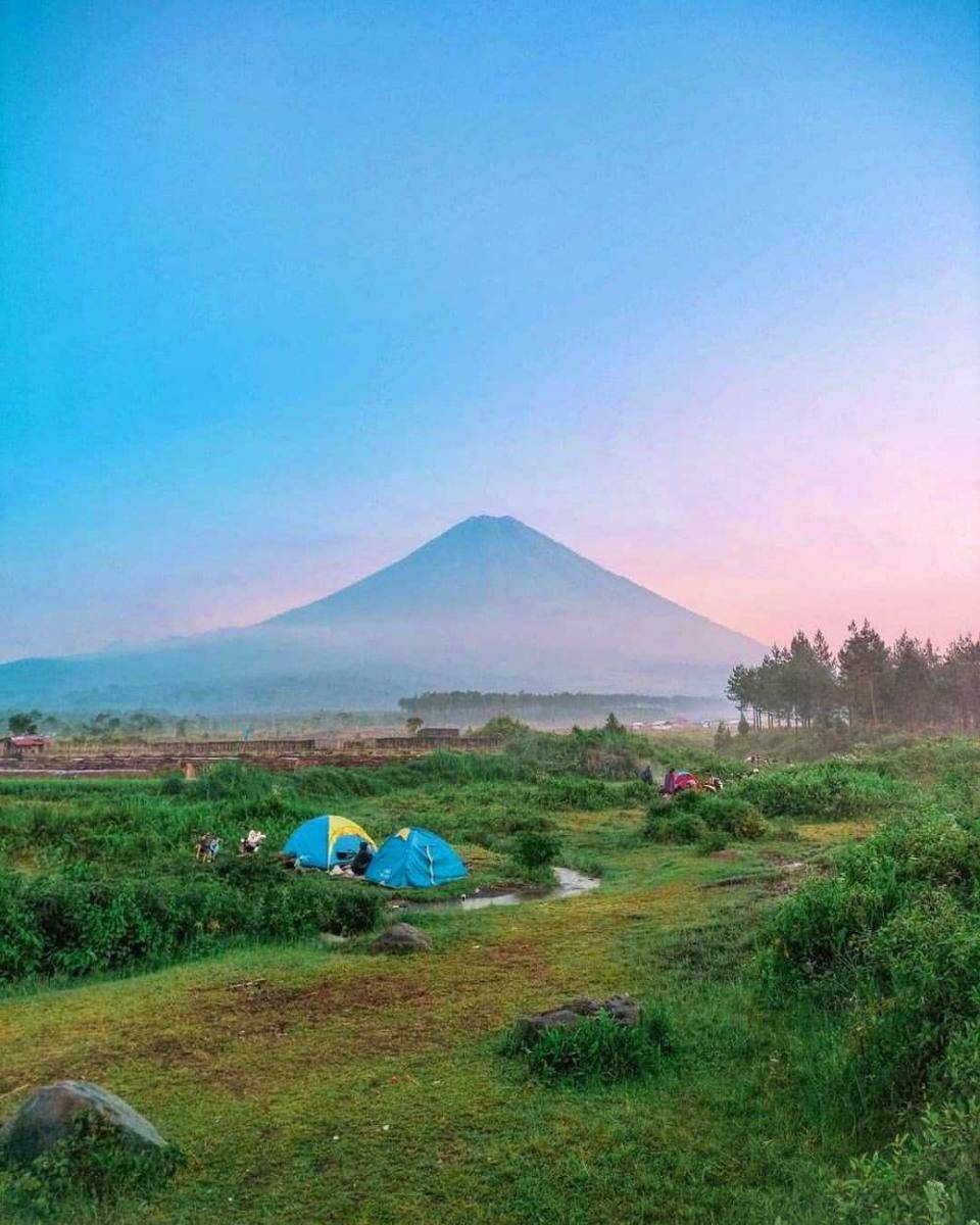 Sarkawi Sumber Urip (instagram.com/lumajangterkeren)