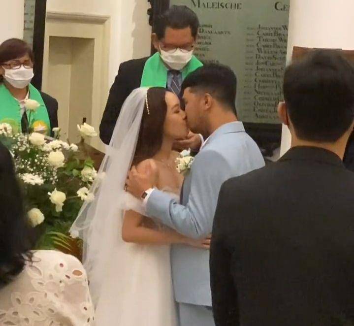 pemberkatan nikah Kristo Immanuel dan Jessica (instagram.com/abibayu)