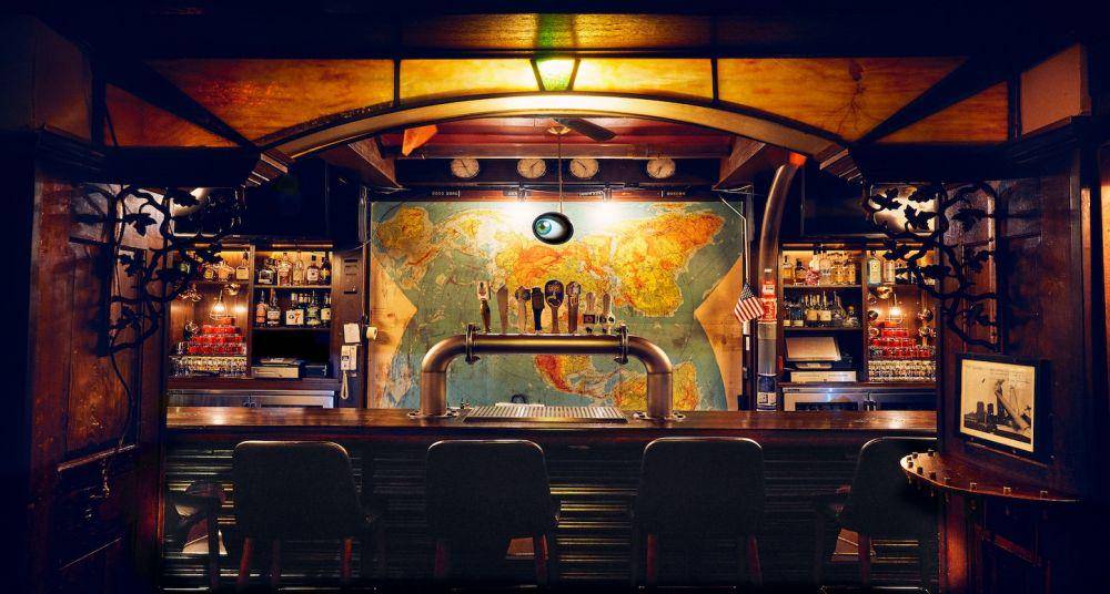 Safe House Restaurant and Bar (safe-house.com)