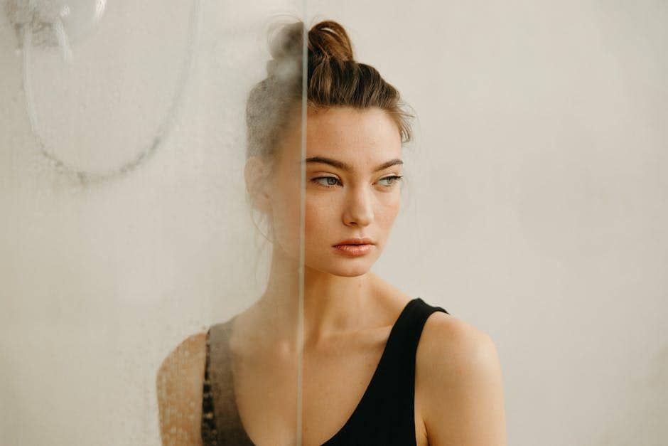 5 Zodiak dengan Kepribadian Misterius, Bikin Orang Lain Penasaran!