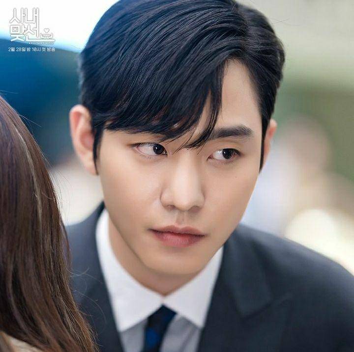 Ahn Hyo Seop di drama Business Proposal (instagram.com/sbsdrama.official)