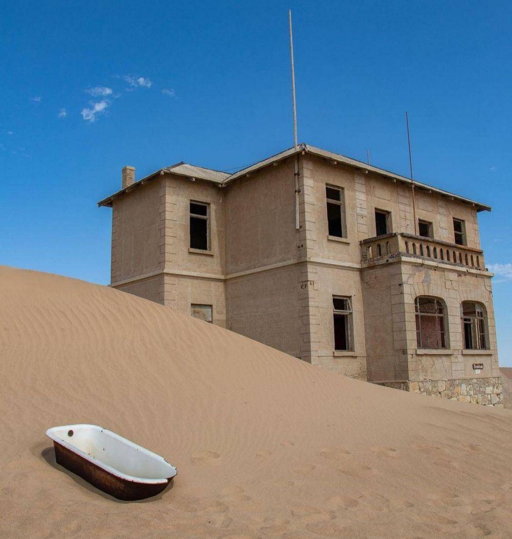 Kolmanskop (instagram.com/jubasjourney)