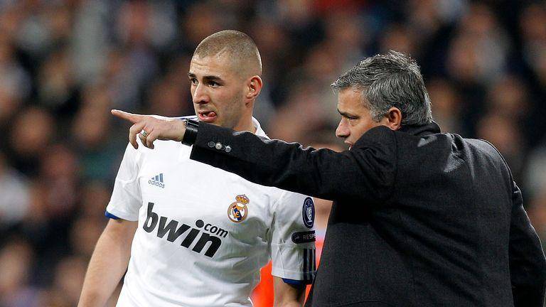 Karim Benzema dan Jose Mourinho (skysports.com)