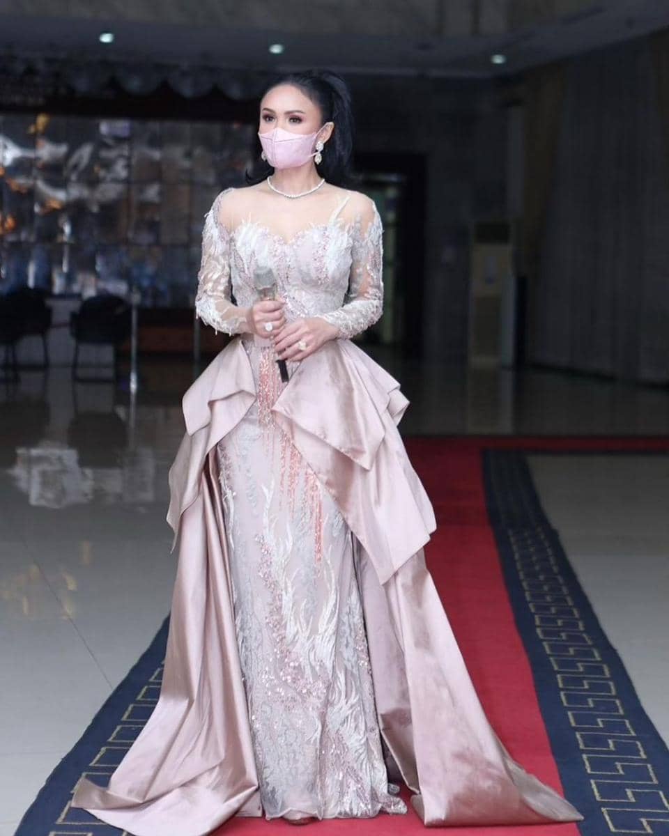 potret Yuni Shara (instagram.com/yunishara36)