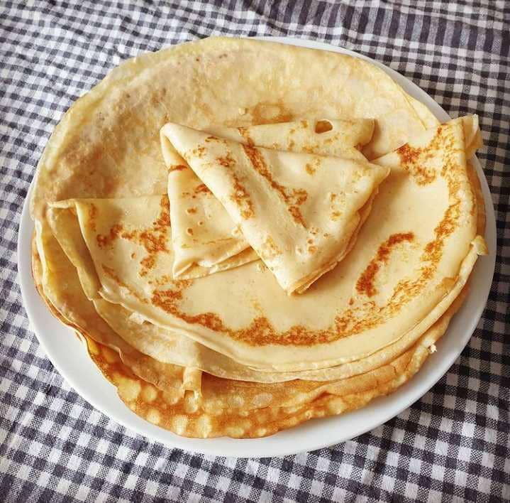 blini (instagram.com/sweet.muffin2020)