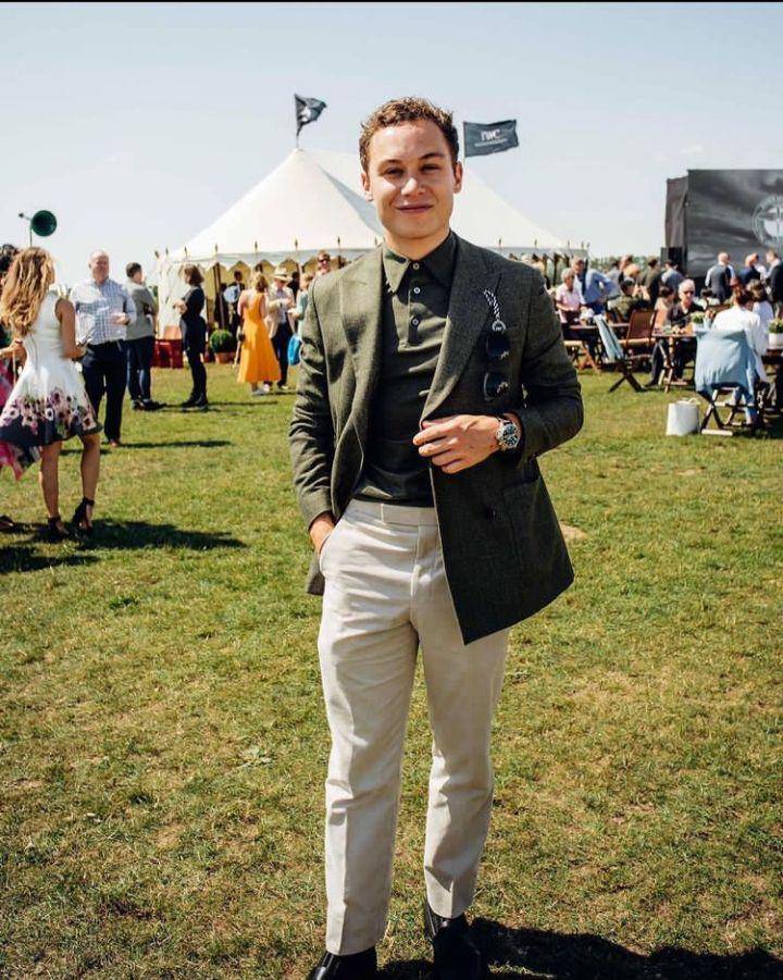 potret Finn Cole (Instagram.com/finn_cole)