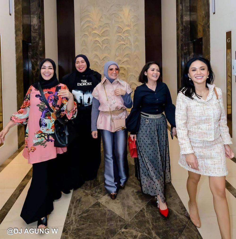 Adu Gaya Yuni Shara dan Kristina Dangdut (instagram.com/kristinadangdut)