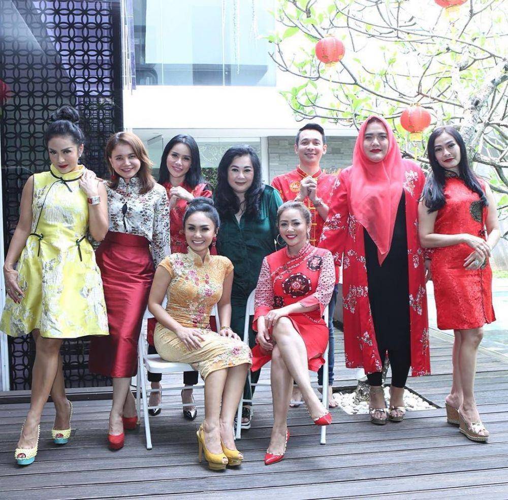 Adu Gaya Yuni Shara dan Kristina Dangdut (instagram.com/kristinadangdut)