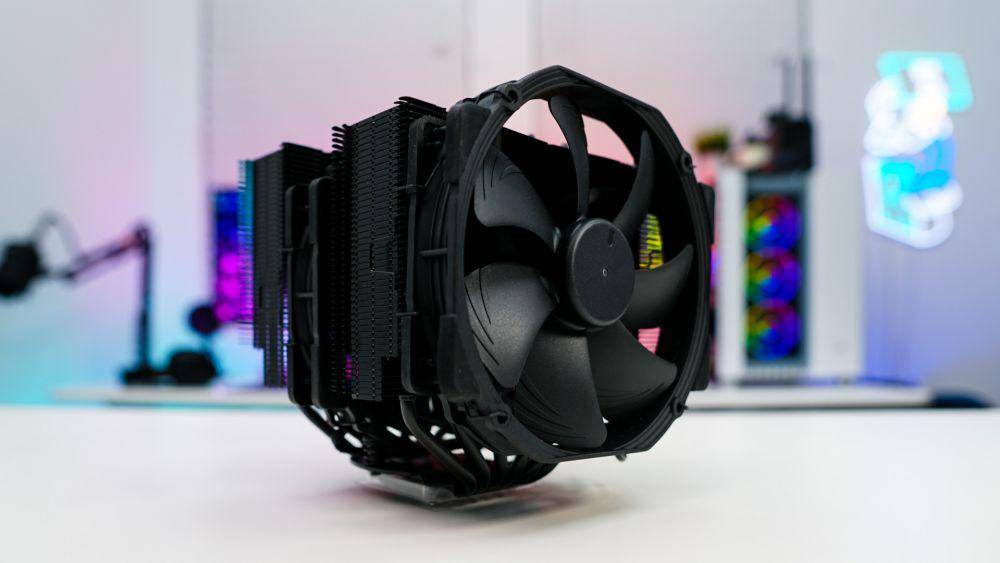 potret Noctua NH-D15 Chromax Black (thinkcomputers.org)