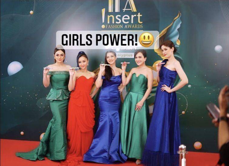 Outfit artis di Insert Fashion Awards 2022. (instagram.com/shandyaulia)