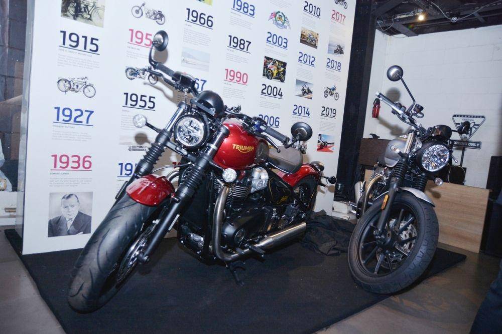 TRIUMPH BONNEVILLE BOBBER GOLD LINE & TRIUMPH STREET TWIN EC-1 (Triumph Indonesia)