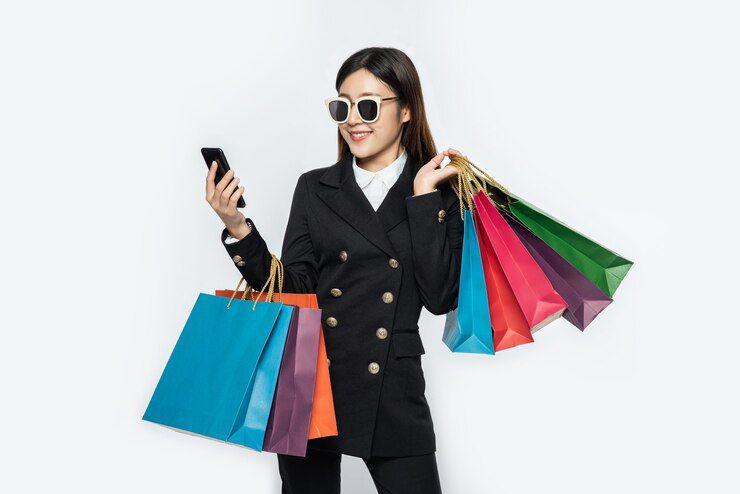 ilustrasi belanja berlebihan (freepik.com/incomp)