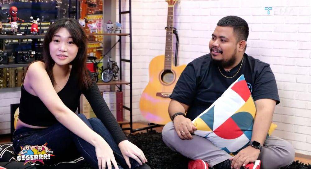 Livy Renata bareng para artis (youtube.com/Tema Indonesia)