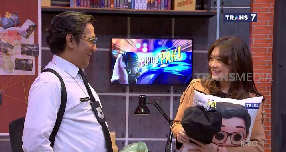 Livy Renata bareng para artis (youtube.com/TRANS7 OFFICIAL)