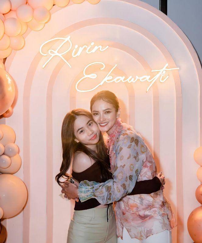 Jasmine Abeng dan Ririn Ekawati (instagram.com/ririnekawati)