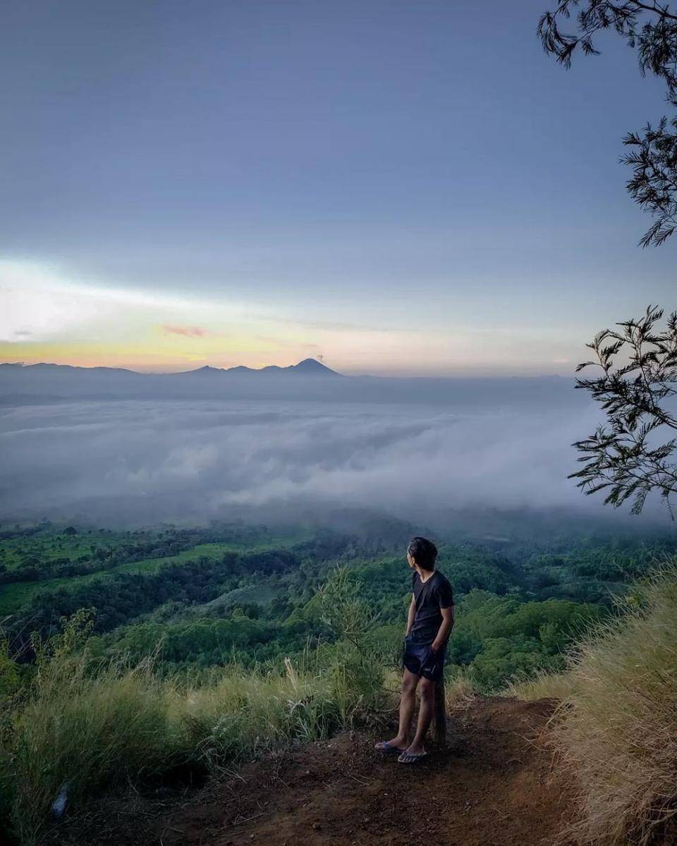 Budug Asu, Malang (instagram.com/lekyonofficial)