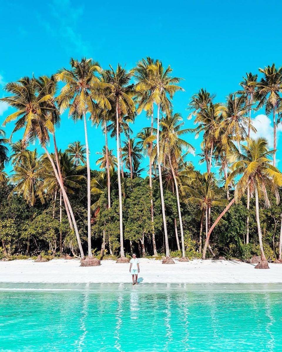 Pantai Ngurbloat (instagram.com/balnyes)