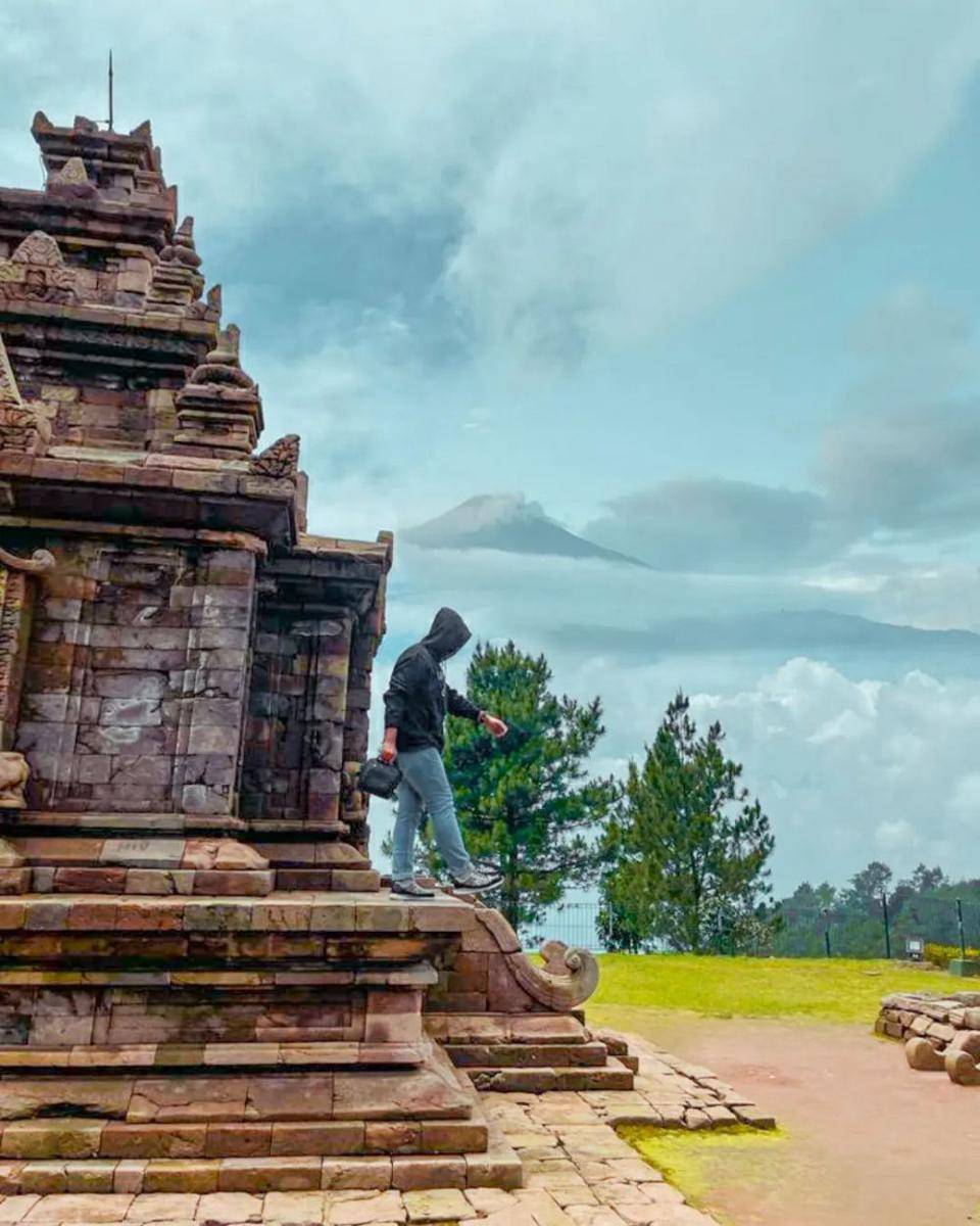 ilustrasi Candi Gedong Songo di Kabupaten Semarang (instagram.com/ilham_ju)