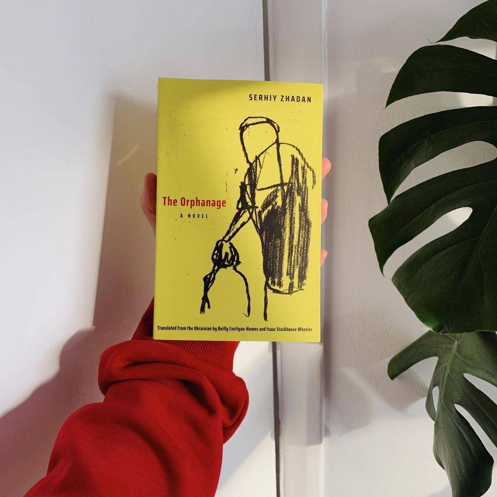 buku The Orphanage oleh Serhiy Zhadan (instagram.com/dogearnotes)