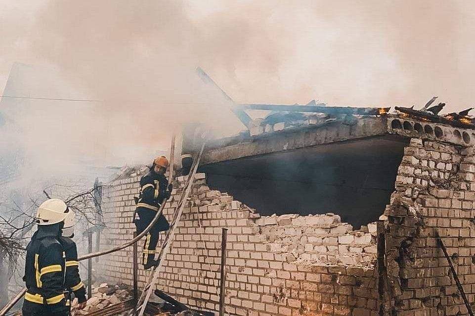 Dampak kerusakan serangan Rusia di Luhansk (twitter.com/SESU_UA)