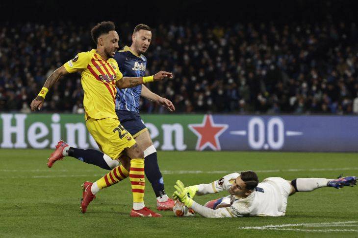 Barcelona lawan Napoli di Liga Europa. (ANTARA FOTO/Reuters-Ciro De)