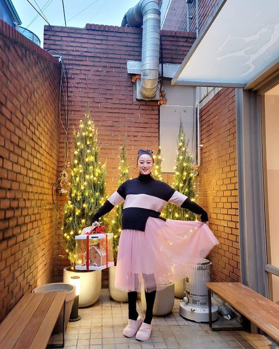 Hyerim Wonder Girls melahirkan (instagram.com/wg_lim)