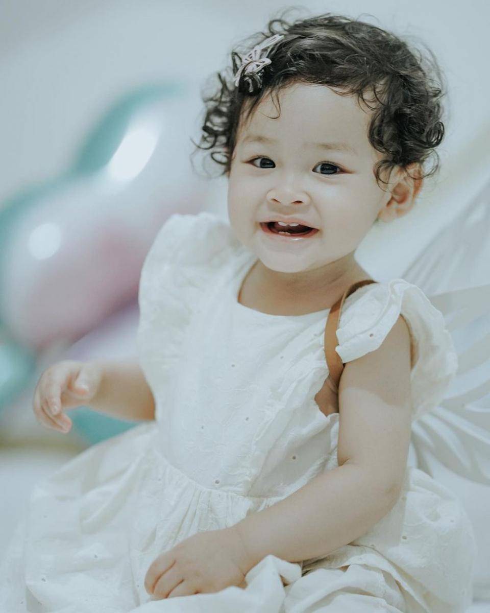 potret Akleema Regalo Zulaikha (instagram.com/akleemaregalozulaikha)