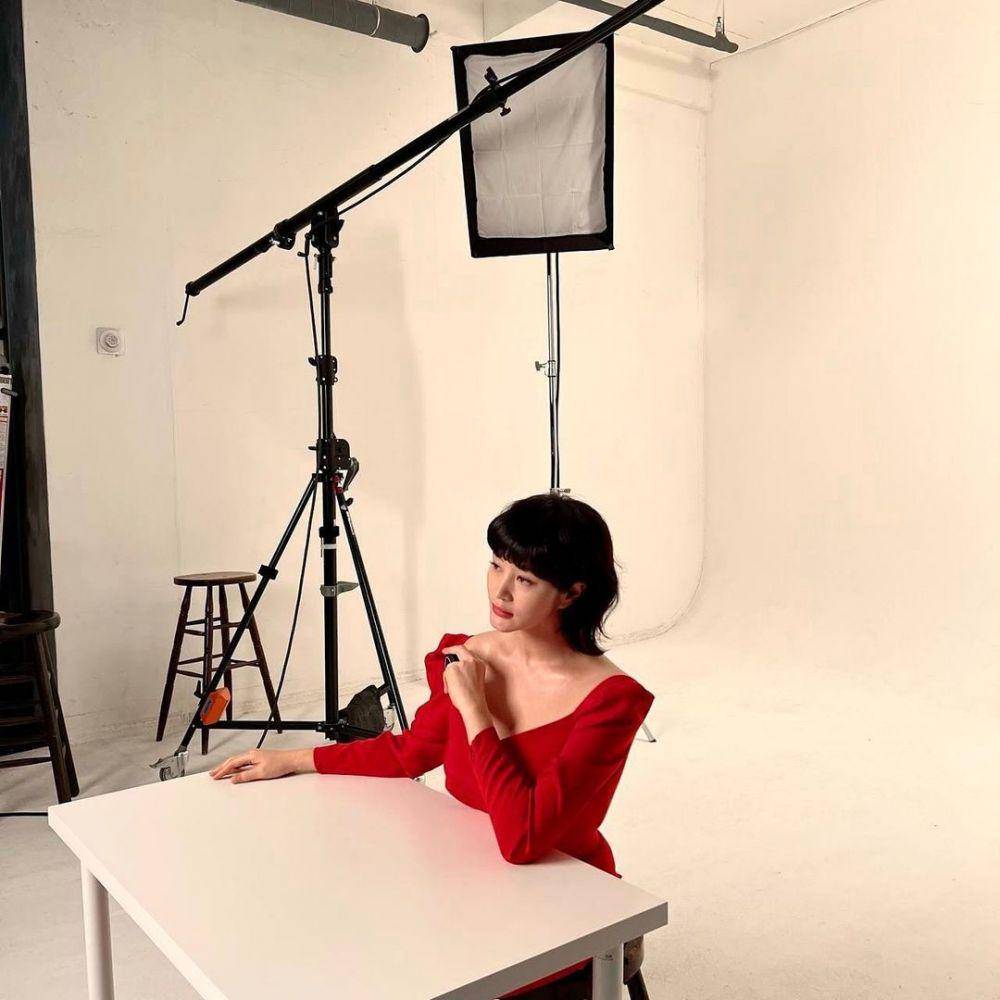 Kim Hye Soo menawan di usia 51 tahun (instagram.com/hs_kim_95)