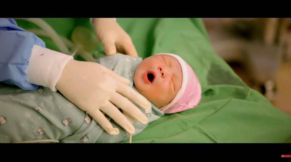 potret baby Ameena (YouTube.com/AH)