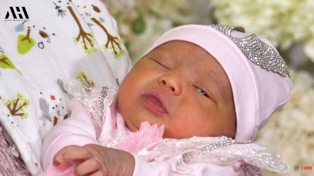 potret baby Ameena (YouTube.com/AH)