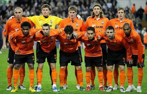 skuad Shakhtar Donetsk pada 2012 (pesmitidelcalcio.com)