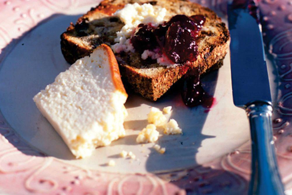 Resep Sweet Baked Ricotta, Sajian Manis Berbahan Keju!