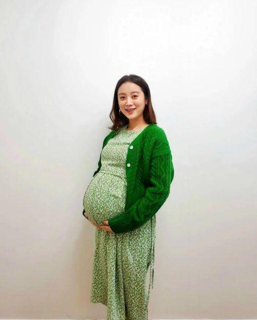 Hyerim Wonder Girls melahirkan (instagram.com/wg_lim)