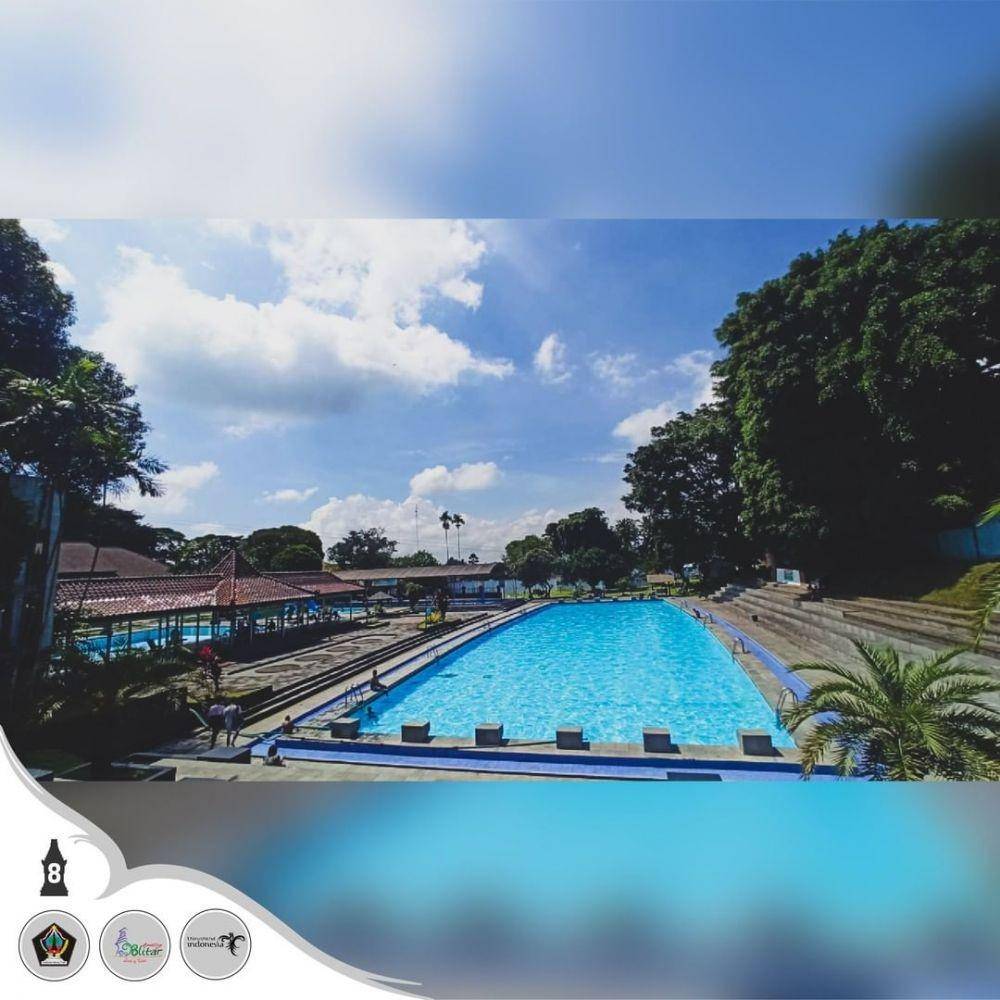 Kolam renang Penataran. Instagram.com/@amazingblitar_landofkings