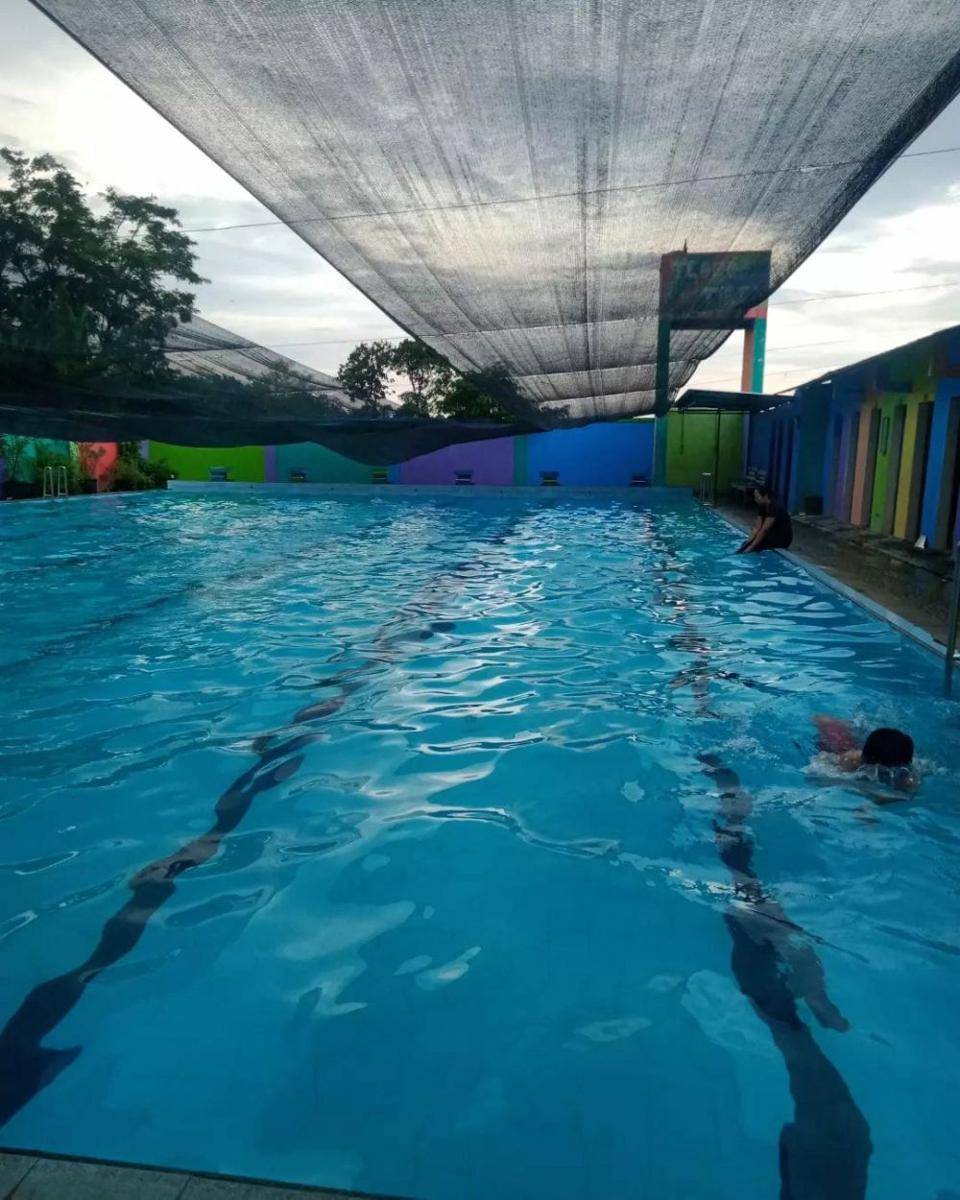 Kolam renang tlogo tirto. Instagram.com/ @ariesta_widaningrum