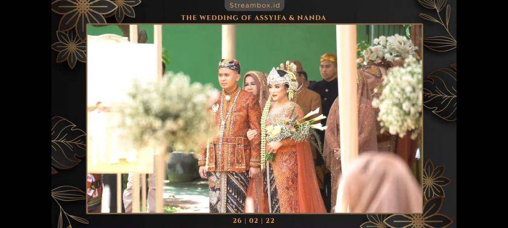 Resepsi Adik Ayu Ting Ting (youtube.com/Assyifa Nuraini)