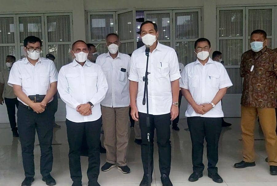 Menteri Perdagangan M Lutfi bersama Gubernur Sumut Edy Rahmayadi di Rumah Dinas Gubernur Sumut, Sabtu (26/2/2022) (Dok.Istimewa)