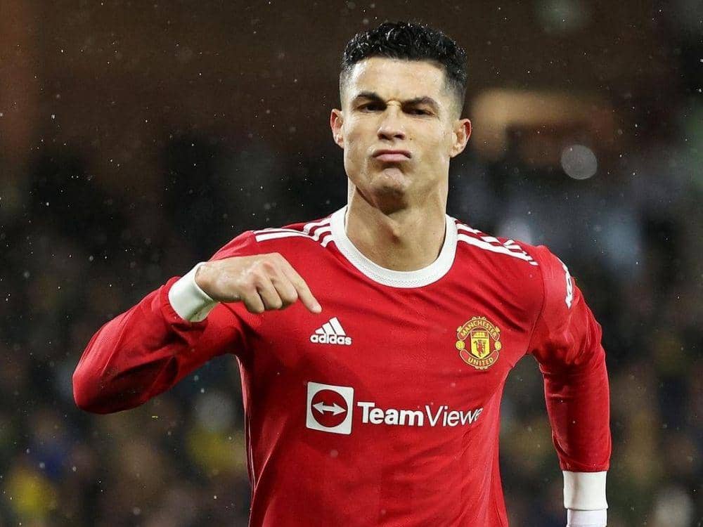 Cristiano Ronaldo (instagram.com/cristiano)