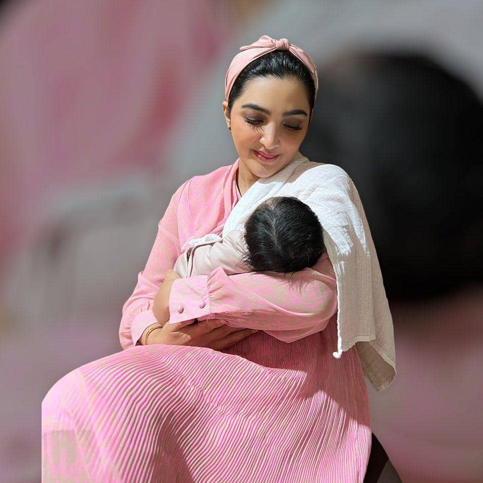 potret Ashanty dan Baby Ameena (instagram.com/ashanty_ash)