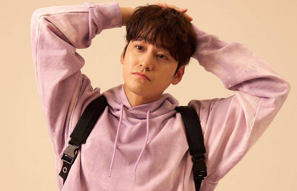 Kim Bum (instagram.com/k.kbeom_)